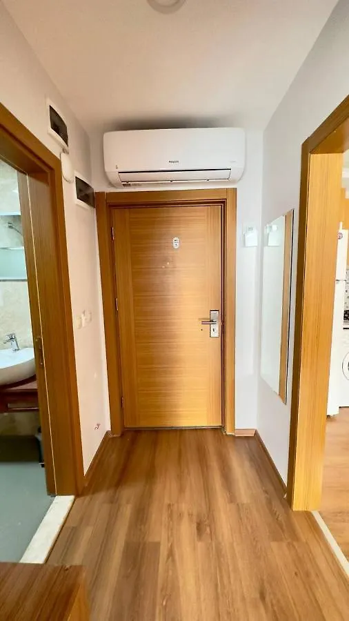 Trabzon Vip Apart 2*,